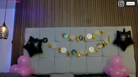   online show from December 20, 2025, 11:28 am