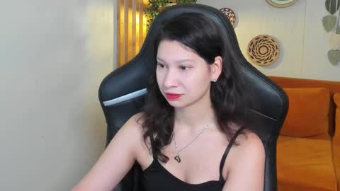 Snapshot of saradenars chatting on November 10, 2025, 5:06 am SaraDenars online show from November 10, 2025, 5:06 am