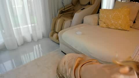 Snapshot of saradiamond01 chatting on May 17, 2026, 8:12 am saradiamond01 online show from May 17, 2026, 8:12 am