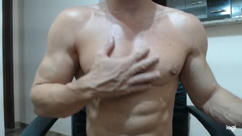 saradorj92 online show from February 8, 2025, 7:26 am