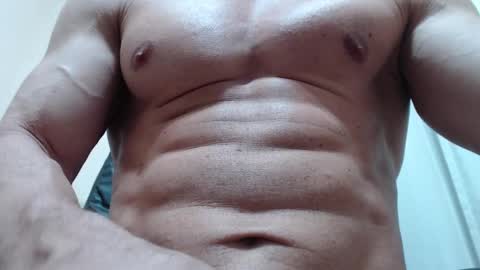 saradorj92 online show from October 8, 2025, 6:22 am