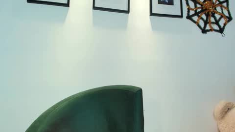 Snapshot of saraevil chatting on December 15, 2025, 5:01 am Sara online show from December 15, 2025, 5:01 am