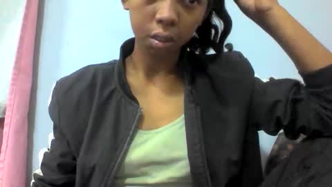 Snapshot of sarah146341 chatting on December 16, 2025, 6:18 am sarah146341 online show from December 16, 2025, 6:18 am