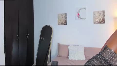 sarah  cinnamon online show from March 14, 2026, 7:08 pm