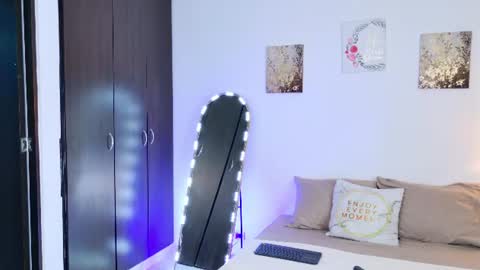 sarah  cinnamon online show from June 22, 2026, 3:09 pm