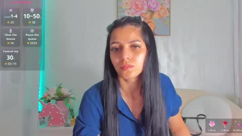 Snapshot of sarah_blake_ chatting on June 5, 2026, 9:15 am Sara online show from June 5, 2026, 9:15 am