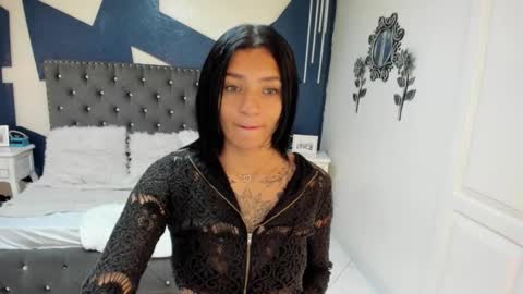 Snapshot of sarah_curtis chatting on January 9, 2026, 11:17 pm Sarah online show from January 9, 2026, 11:17 pm