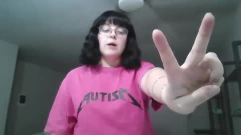 Snapshot of sarah_e_xx chatting on December 30, 2024, 1:26 am Sarah online show from December 30, 2024, 1:26 am