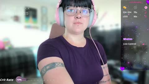 Snapshot of sarah_e_xx chatting on September 18, 2025, 3:14 pm Sarah online show from September 18, 2025, 3:14 pm