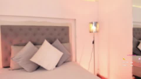 Snapshot of sarah_hiill chatting on January 14, 2025, 7:32 pm online show from January 14, 2025, 7:32 pm