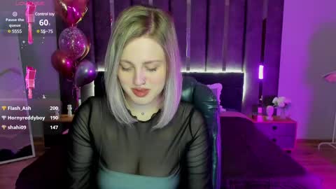 Sarah online show from March 5, 2025, 7:05 am