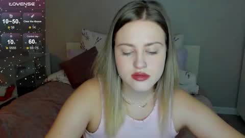 Sarah online show from October 8, 2025, 12:08 am