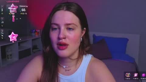 Sarah online show from April 22, 2026, 11:06 pm