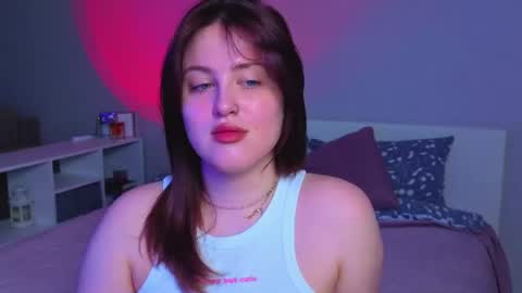 Snapshot of sarah_soul chatting on June 13, 2026, 11:24 pm Sarah online show from June 13, 2026, 11:24 pm