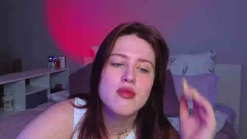 Sarah online show from July 5, 2026, 10:39 pm