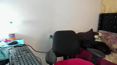 Sarah online show from September 30, 2025, 5:29 pm