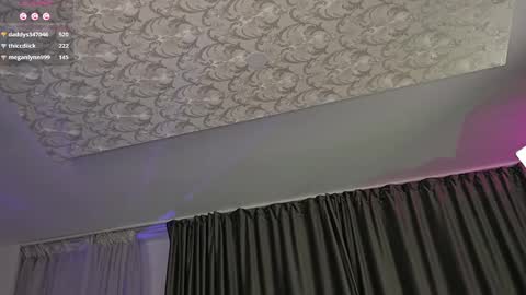 Sarahjadore online show from March 10, 2025, 1:45 am