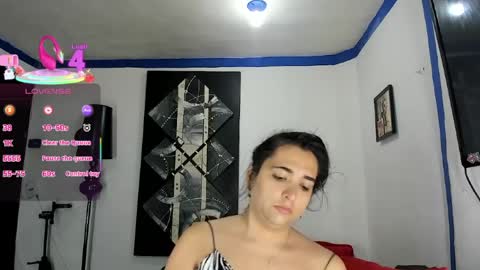  SARAHJEY     online show from April 2, 2026, 4:04 pm