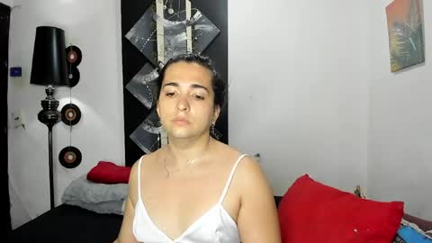 Snapshot of sarahjey chatting on June 28, 2026, 6:58 pm SARAHJEY online show from June 28, 2026, 6:58 pm