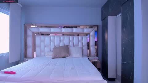 Snapshot of sarahpreston1 chatting on March 12, 2025, 6:33 pm Sarah online show from March 12, 2025, 6:33 pm