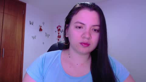 Snapshot of sarahros1 chatting on December 2, 2024, 2:42 am Sarah online show from December 2, 2024, 2:42 am