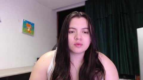 Snapshot of sarahros1 chatting on December 20, 2024, 1:14 am Sarah online show from December 20, 2024, 1:14 am