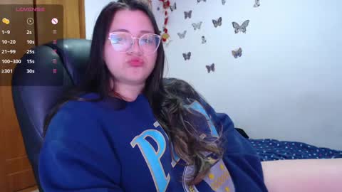 Snapshot of sarahros1 chatting on February 13, 2025, 5:05 am Sarah online show from February 13, 2025, 5:05 am