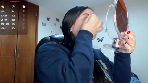 Snapshot of sarahros1 chatting on October 3, 2025, 4:09 am Sarah online show from October 3, 2025, 4:09 am