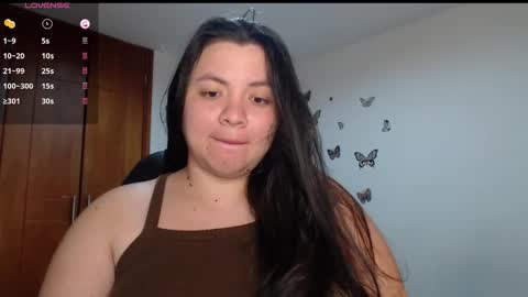 Snapshot of sarahros1 chatting on October 7, 2025, 3:04 am Sarah online show from October 7, 2025, 3:04 am