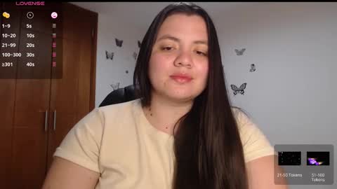 Snapshot of sarahros1 chatting on October 9, 2025, 3:48 am Sarah online show from October 9, 2025, 3:48 am