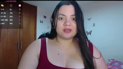 Snapshot of sarahros1 chatting on October 19, 2025, 10:43 pm Sarah online show from October 19, 2025, 10:43 pm