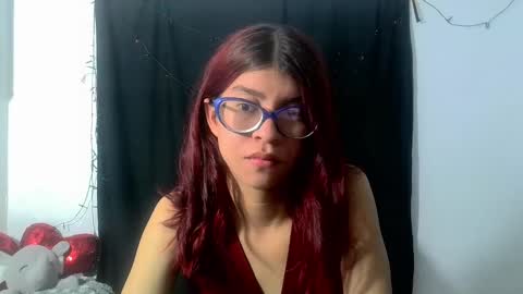 Snapshot of sarahsmitt chatting on March 9, 2025, 1:46 am Sarah online show from March 9, 2025, 1:46 am