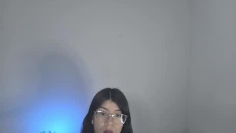 Snapshot of sarahsmitt chatting on September 29, 2025, 6:46 pm Sarah online show from September 29, 2025, 6:46 pm