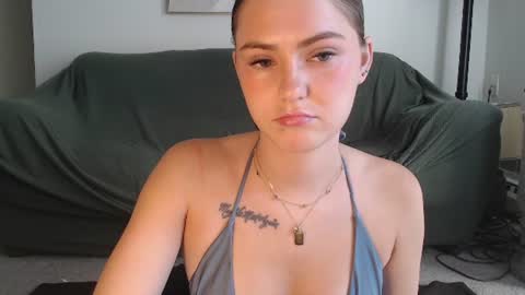 SarahxOliver online show from July 27, 2026, 2:13 pm