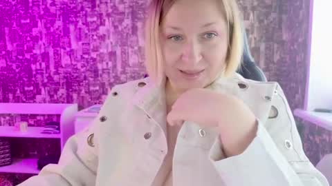 Sara online show from April 27, 2026, 3:59 am