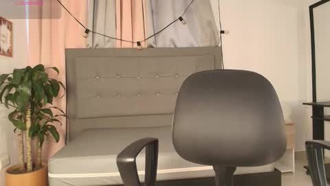 SARA online show from November 6, 2025, 12:17 pm