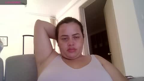 Snapshot of saramartinez100 chatting on June 3, 2026, 2:33 pm sara martinez online show from June 3, 2026, 2:33 pm