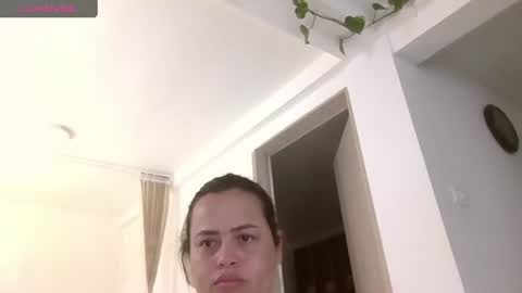 Snapshot of saramartinez100 chatting on July 5, 2026, 6:15 pm sara martinez online show from July 5, 2026, 6:15 pm