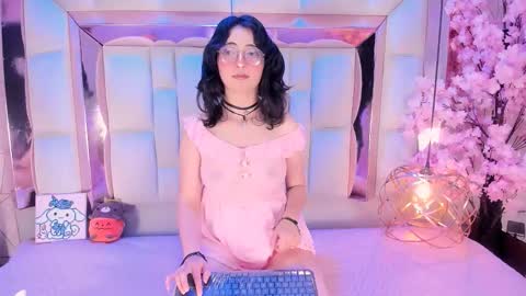 sara  online show from November 15, 2025, 6:22 am