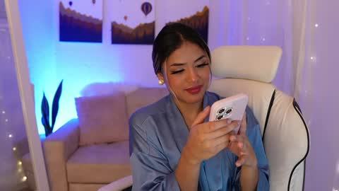 Snapshot of saraparisi_ chatting on December 14, 2024, 12:55 am Sara online show from December 14, 2024, 12:55 am