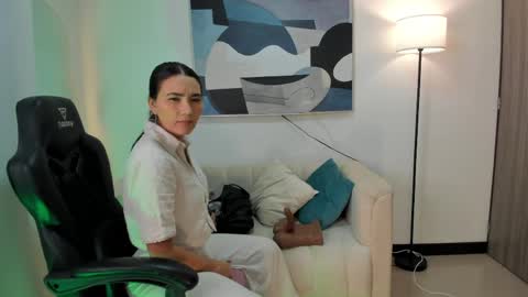 I am Sara  online show from June 2, 2026, 12:34 am