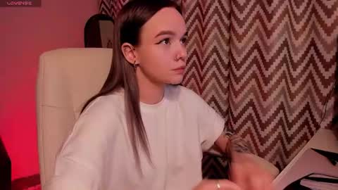 Sara online show from August 4, 2026, 5:59 pm