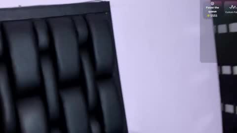 Snapshot of sararoy_ chatting on November 24, 2025, 7:13 pm Sara online show from November 24, 2025, 7:13 pm