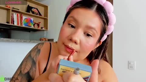 Snapshot of sarasmith19 chatting on January 16, 2025, 8:03 pm Sara sarasmithfun by instagram online show from January 16, 2025, 8:03 pm