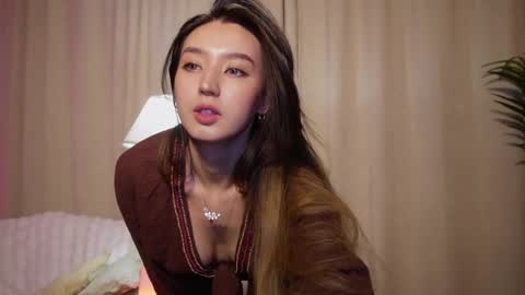 Shara online show from February 1, 2025, 1:51 pm