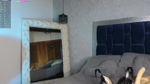 Snapshot of sarawilliamss_ chatting on December 21, 2024, 9:44 am Sara W online show from December 21, 2024, 9:44 am