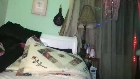 Snapshot of saraxcxo chatting on November 26, 2025, 8:04 am saraxcxo online show from November 26, 2025, 8:04 am