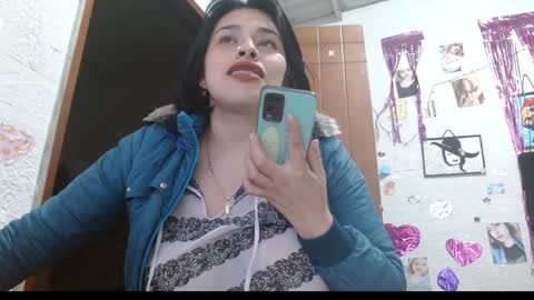 Snapshot of saray_extrovert1 chatting on January 8, 2025, 8:38 am Sara Jimenez online show from January 8, 2025, 8:38 am