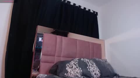 ailanimoon online show from March 16, 2026, 7:40 pm