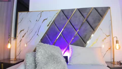 Saray Lopez online show from April 28, 2026, 2:27 am